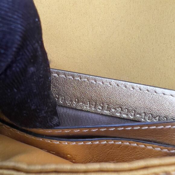 Fendi Mini Gold Sequin Baguette - Picture 5 of 9